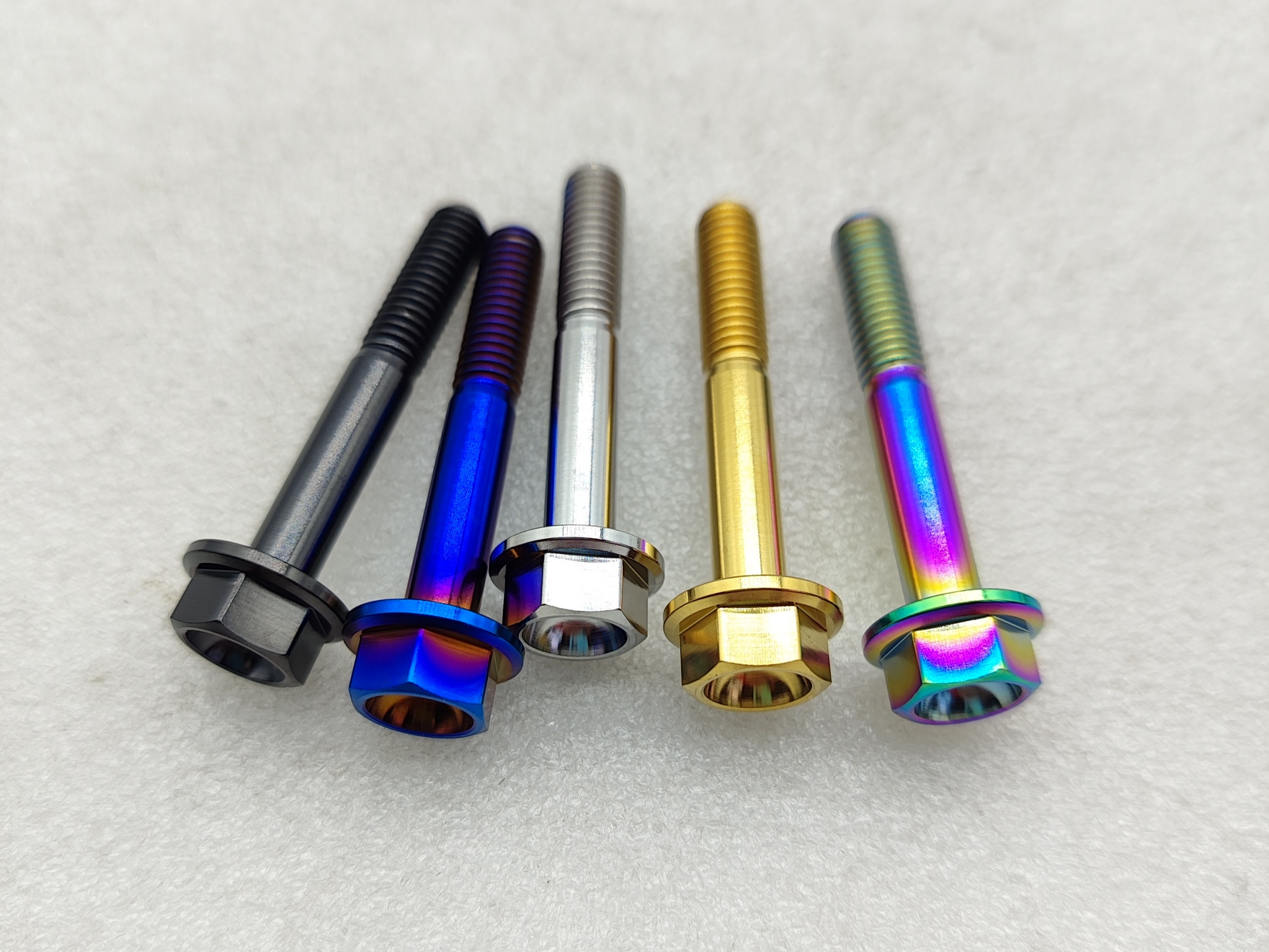 M6 Flanged Hex Bolts DIN6923